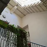 Διαμέρισμα Spacious In 60 M² With Balcony *