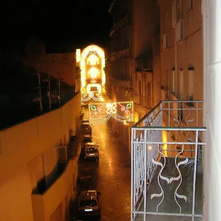 Appartement Spacious In 60 M² With Balcony