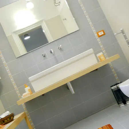 Spacious In 60 M² With Balcony * Trapani