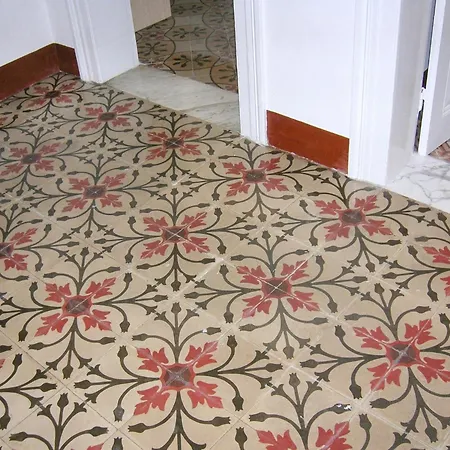 Spacious In 60 M² With Balcony Διαμέρισμα